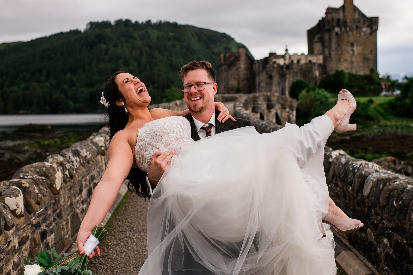 Up on the blog today&hellip; From Montreal to Skye: An Epic Eilean Donan Castle Elopement &amp; Isle of Skye Adventure Session. 

Dreaming of a wedding that&rsquo;s intimate, adventurous, and utterly unforgettable? Look no further than the breathtaki